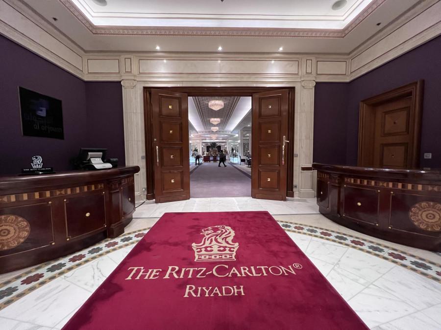 Al Orjouan Restaurant - The Ritz Carlton - Riyadh